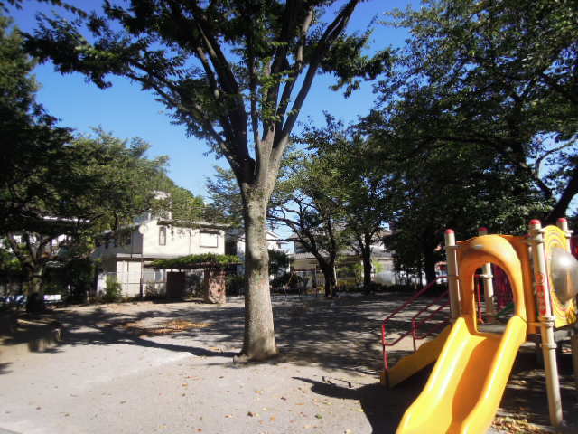 park. Tokumaru months 86m up hill park (park)