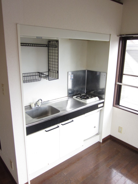 Kitchen. 1 lot gas stoves ・ With mini fridge