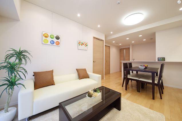 Living. Bright living.