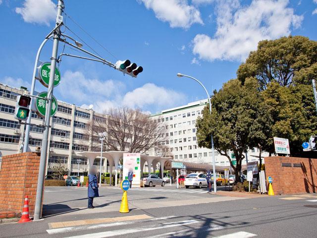Hospital. 1150m to the Nihon University School of Medicine University Itabashi Hospital