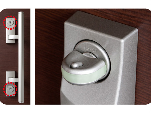 Security.  [Double lock system and crime prevention thumb with switch] To the entrance door of each dwelling unit is, Adopt a double lock. further, Set up a crime prevention thumb that can not be turned and not by holding down the button. (Same specifications)