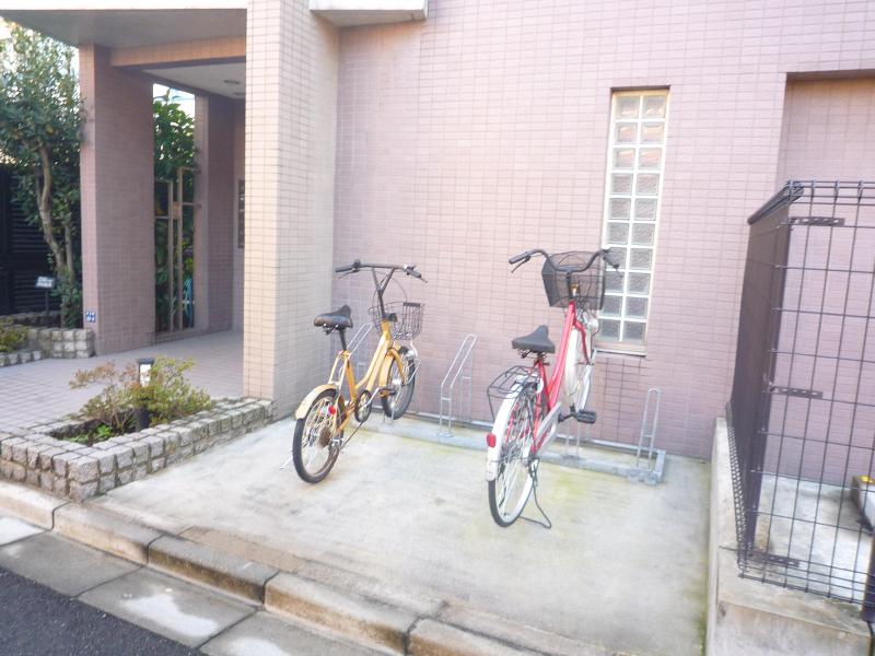 Other common areas. Place for storing bicycles