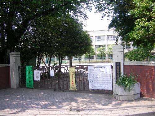 Primary school. 559m until Itabashi Shimura fifth elementary school (elementary school)