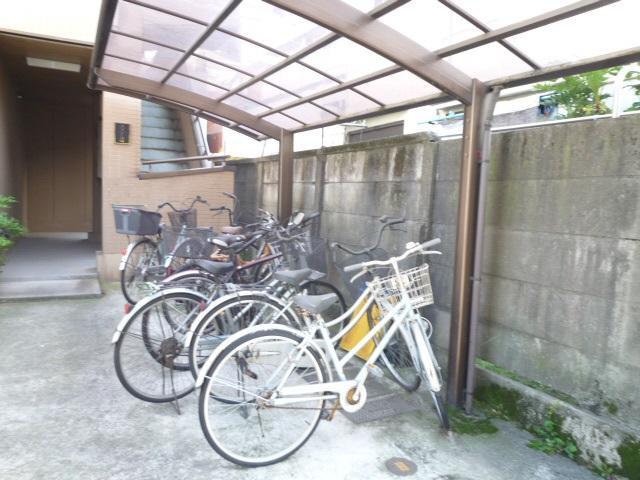 Other common areas. Bicycle-parking space