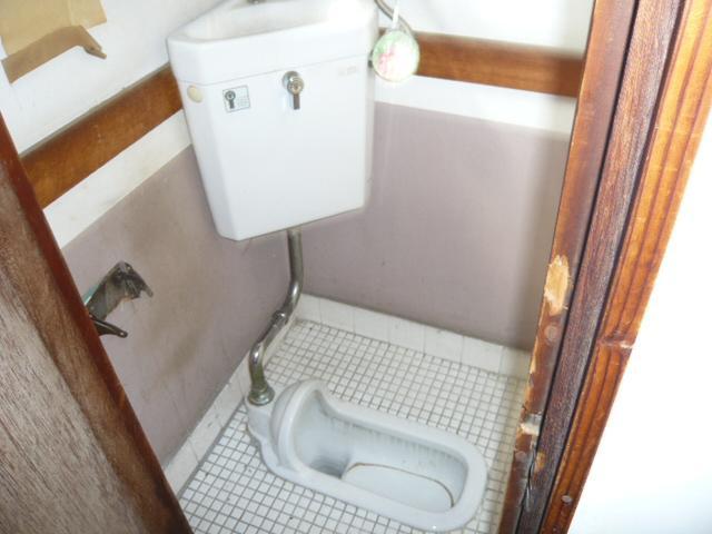 Toilet. Communal toilet