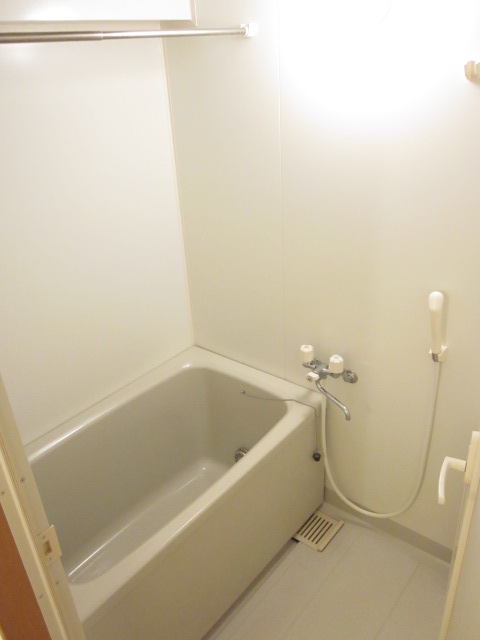 Bath. Bathroom Dryer ・ Add cooked Allowed