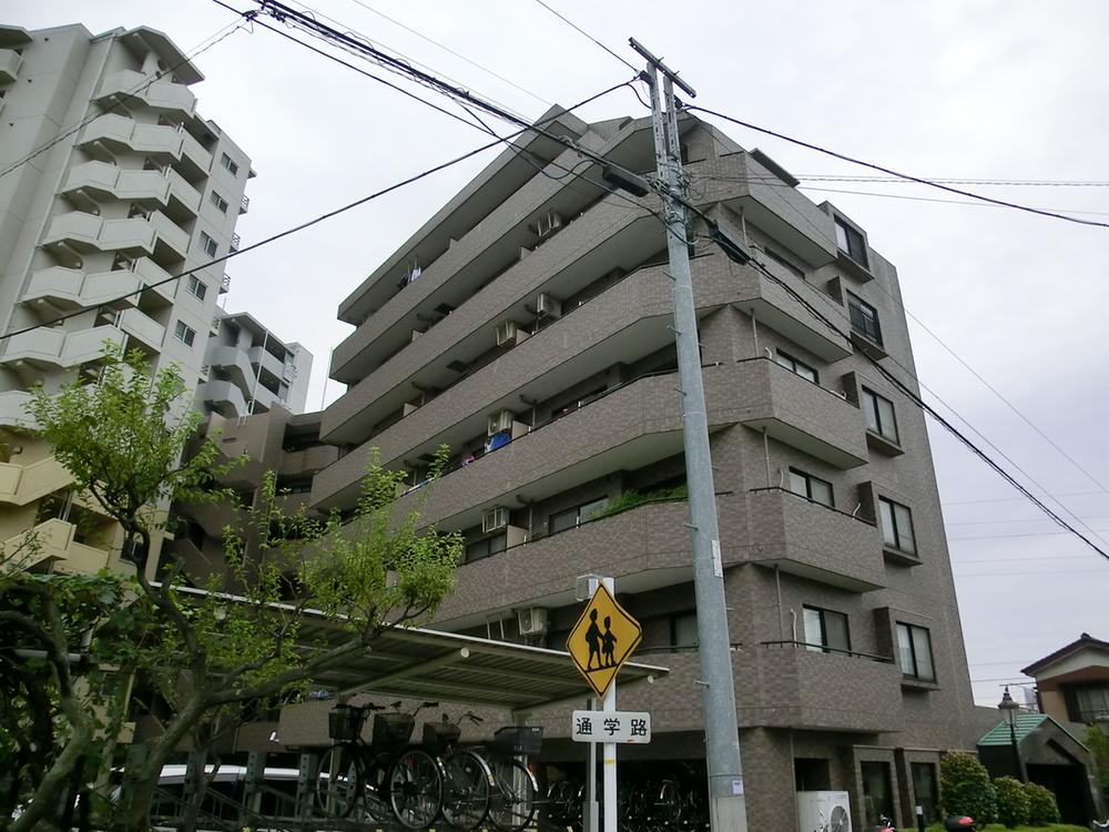 Local appearance photo. Local (August 2013) shooting those rooms, It will be reinforced concrete 7-storey 7 floor.