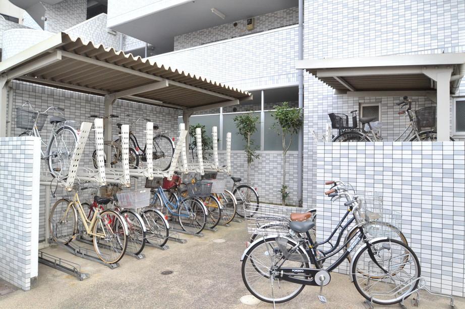 Other common areas. Bicycle-parking space