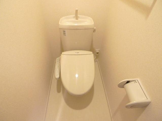 Toilet.  ※ Same construction company image photo