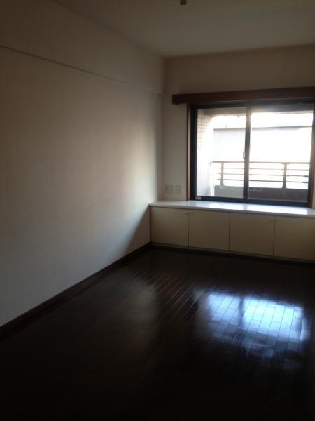 Non-living room. Western style room / December 2013 shooting