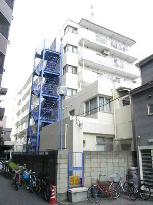 Building appearance. Reinforced concrete of rental apartments
