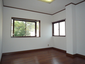 Living and room. Western style room! With bay windows in air-conditioned room angle! ! 