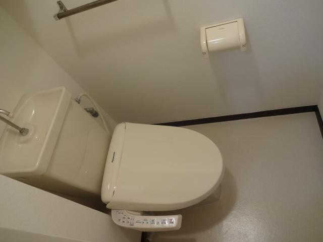 Toilet. Room (August 2013) Shooting