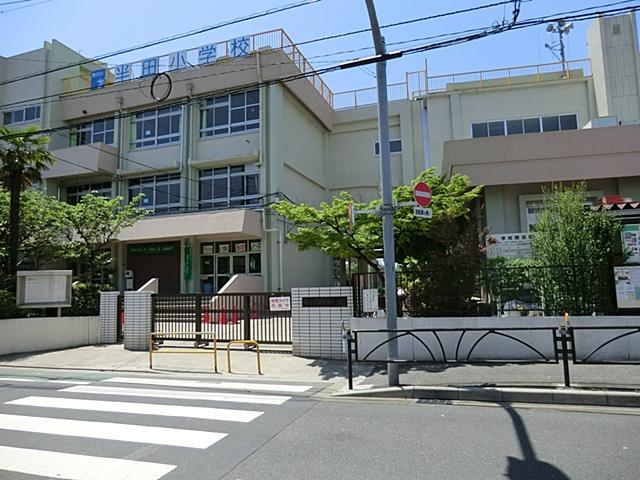 Primary school. 630m to Katsushika Ward solder Elementary School