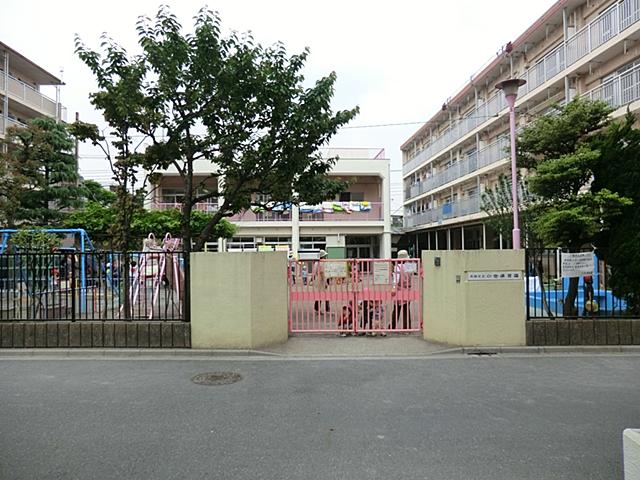 kindergarten ・ Nursery. 350m to Katsushika Ward small if nursery