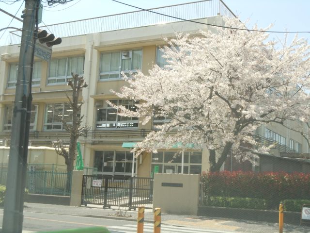 Primary school. Ward Takasago to elementary school (elementary school) 1600m