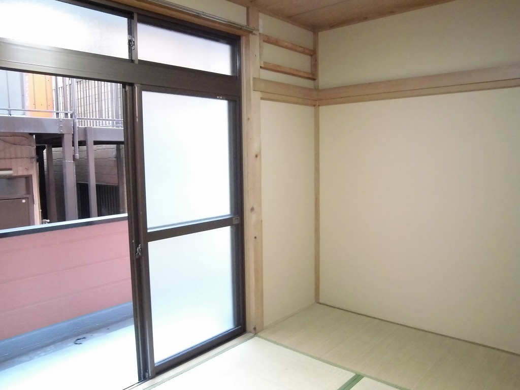 Living and room. Japanese-style room 6 quires