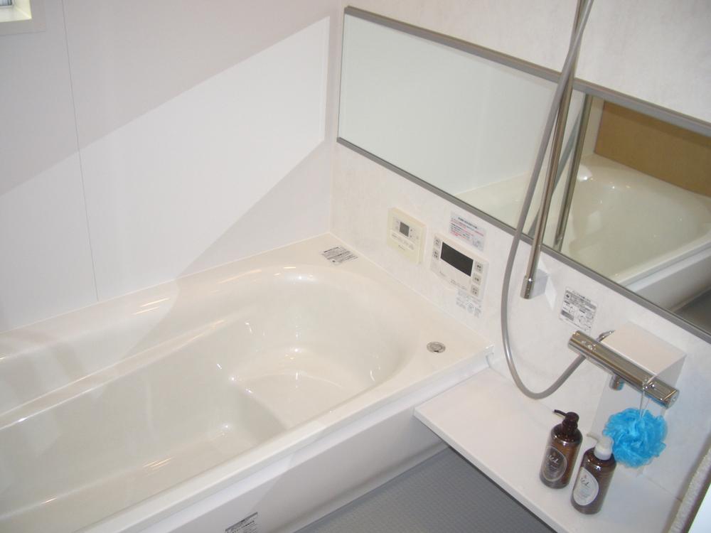 Bathroom. Complete with mist sauna in the bathroom.