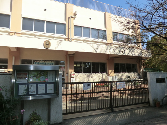 Primary school. Aoto up to elementary school (elementary school) 222m