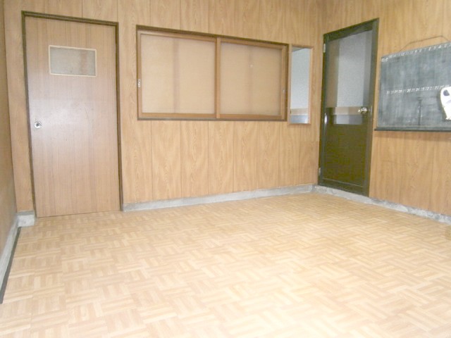 Other room space