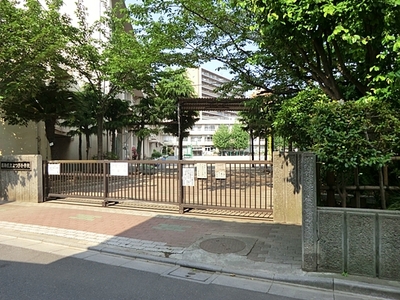 Primary school. 173m to Katsushika Ward Yotsugi elementary school (elementary school)