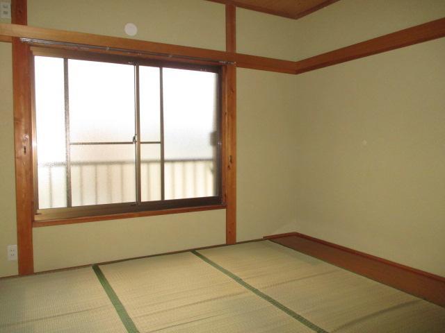 Living and room. Japanese-style room 1