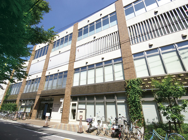 Surrounding environment. Tateishi library (about 380m, A 5-minute walk)