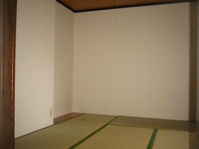 Living and room. The Japanese still Japanese-style room is calm