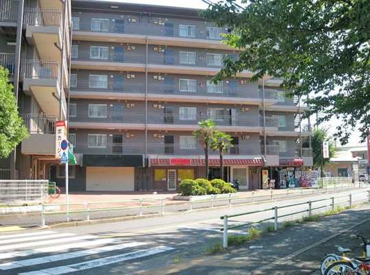 Local appearance photo