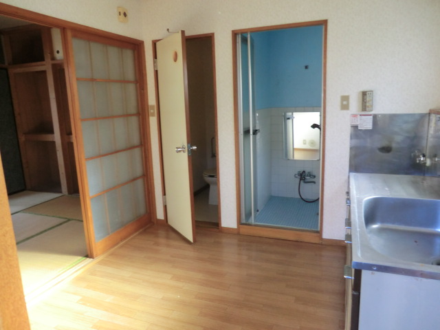 Living and room