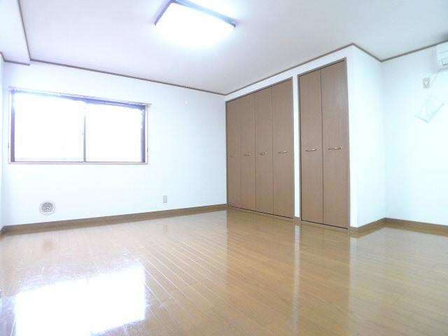 Other room space