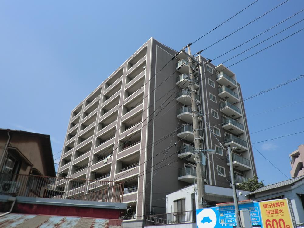 Local appearance photo. Local (April 2013) Shooting