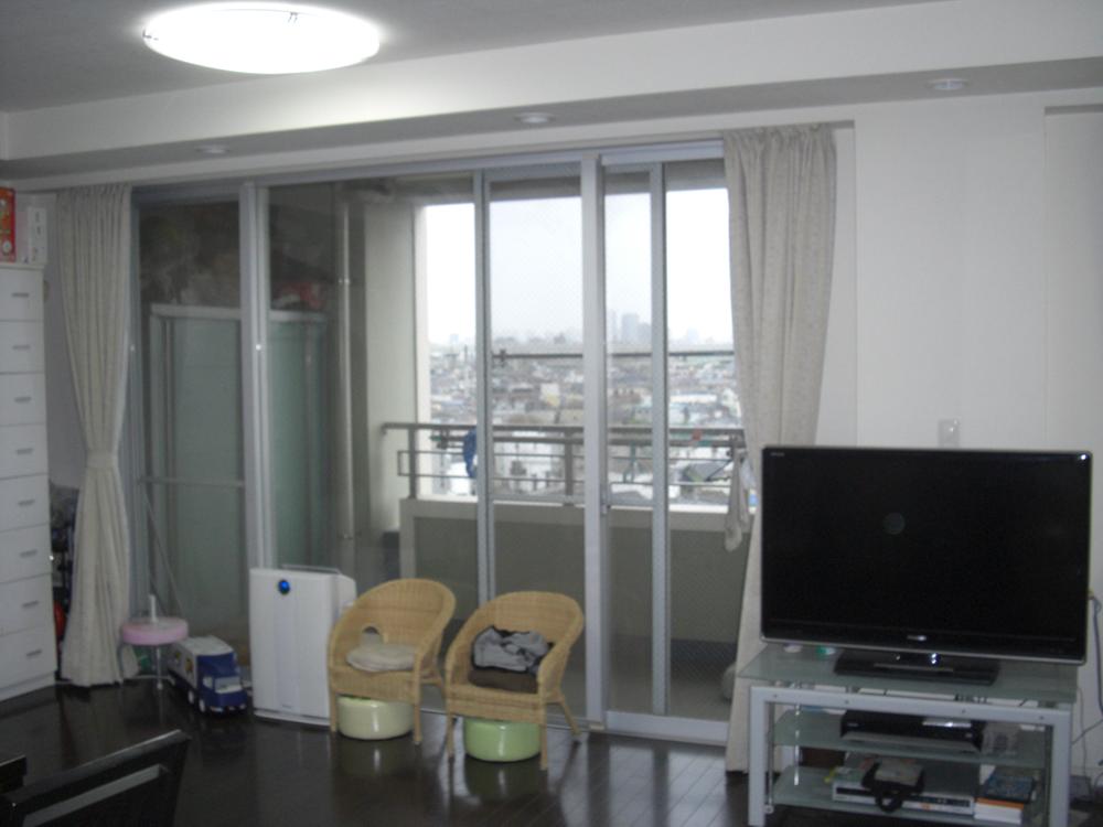 Living. Indoor (April 2013) Shooting