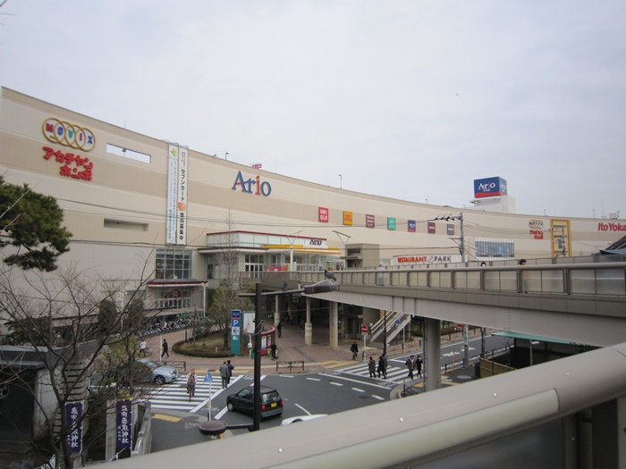 Shopping centre. Ario Kameari until the (shopping center) 780m
