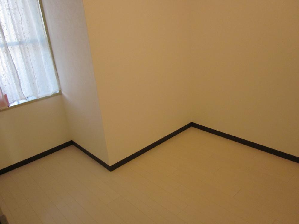 Non-living room. Indoor (12 May 2013) Shooting Reform is settled.