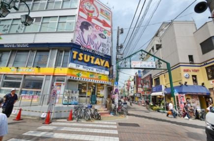 Rental video. TSUTAYA Ohanajaya shop 1006m up (video rental)