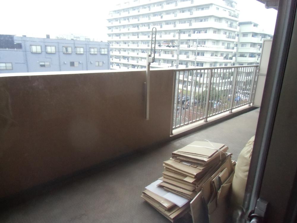 Balcony. Balcony (11 May 2013) Shooting