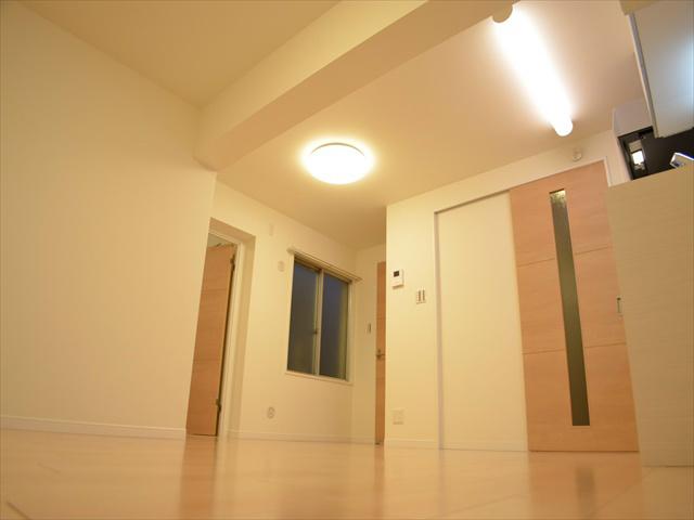 Living. Relaxed and intimate living