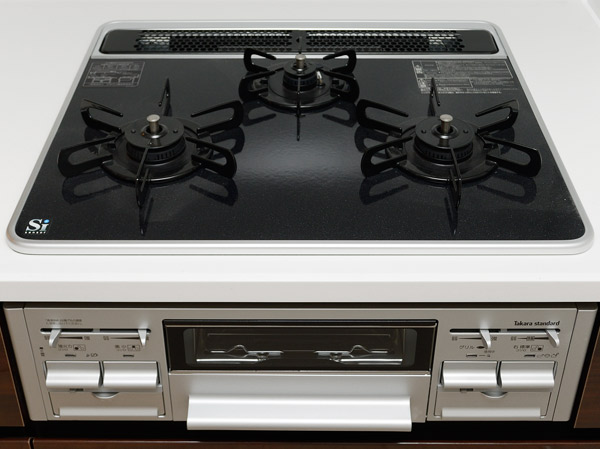 Kitchen.  [Hyper-glass coat top stove] Beautiful in appearance, Adopt a hyper-glass coat top stove with a care and of easy fish grill. Temperature control Ya, Forgetting to turn off fire feature also comes with.