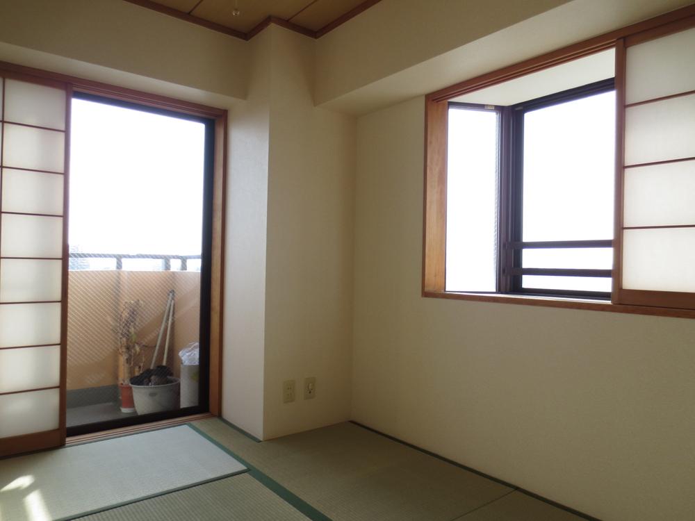 Non-living room. Indoor (January 2014) Shooting