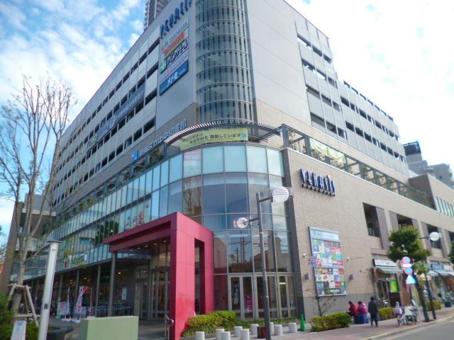 Shopping centre. Vinashisu Kanamachi until Bright Court 59m