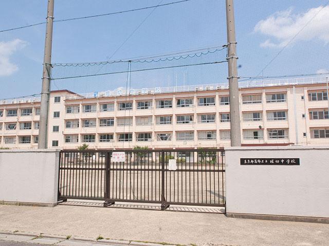 Junior high school. 1002m to Katsushika Ward Horikiri Junior High School