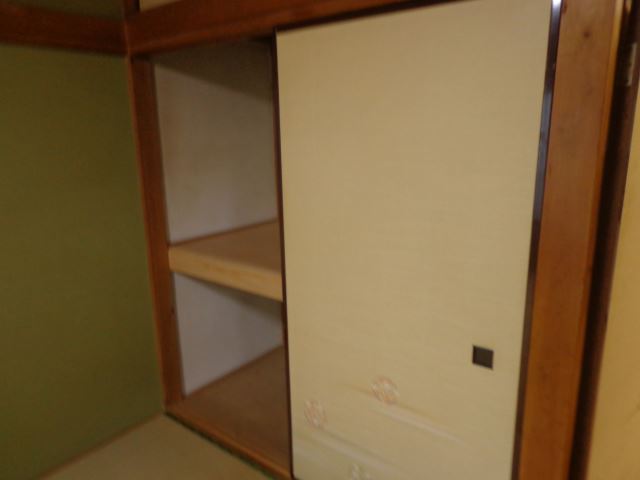 Receipt. closet