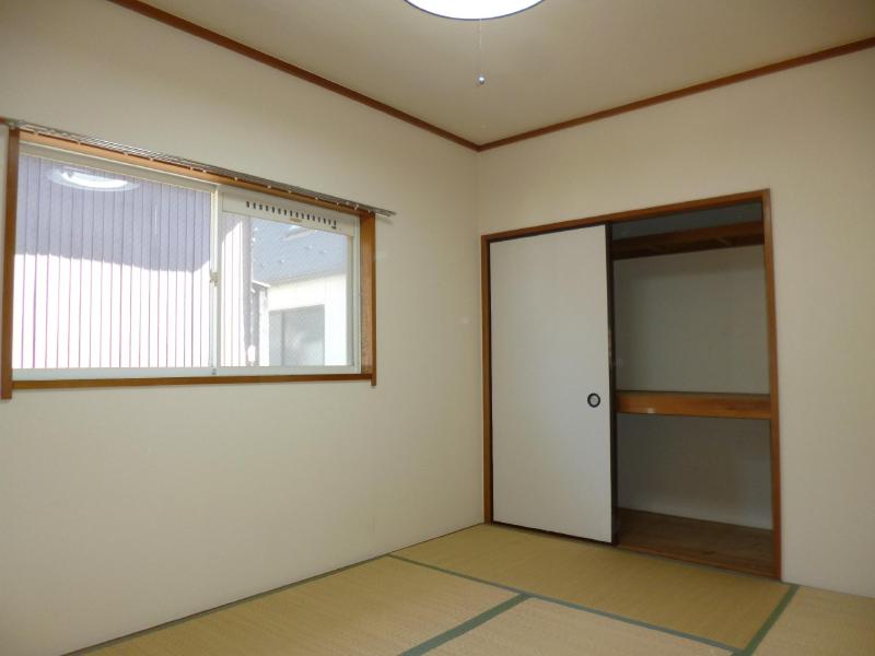 Other room space.  ☆ Japanese-style room ☆ 