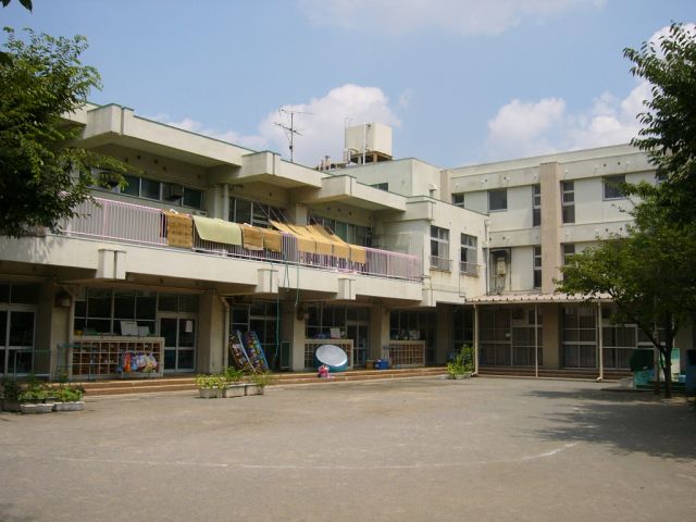 kindergarten ・ Nursery. Futagami nursery school (kindergarten ・ 840m to the nursery)