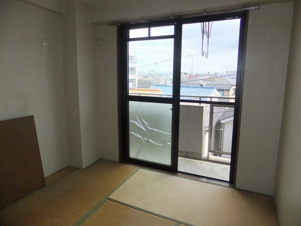 Other room space. Japanese style room