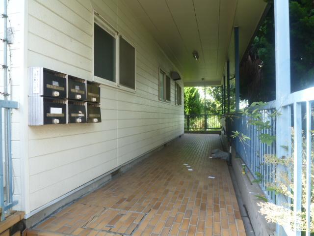 Other common areas. Joint corridor