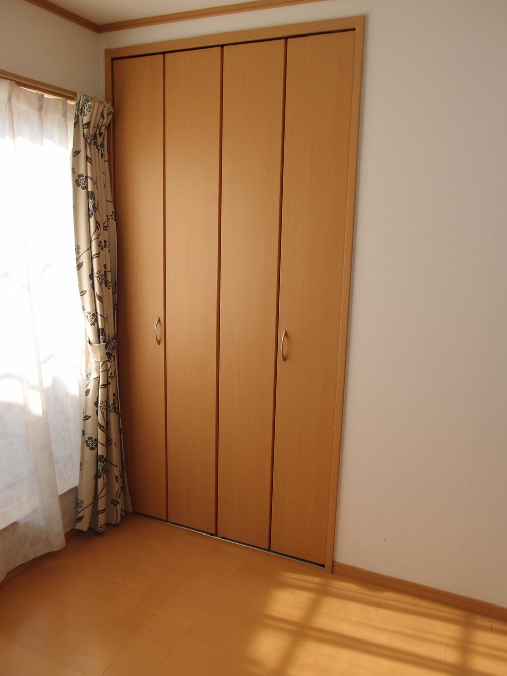 Receipt. 2 Kaiyoshitsu (about 7.5 tatami mats) closet