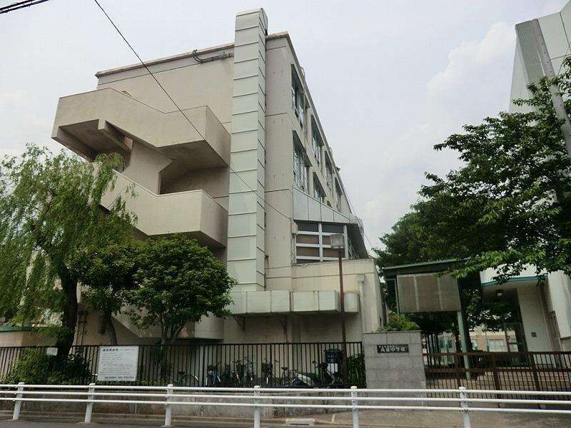 Junior high school. 450m to Aoba Junior High School