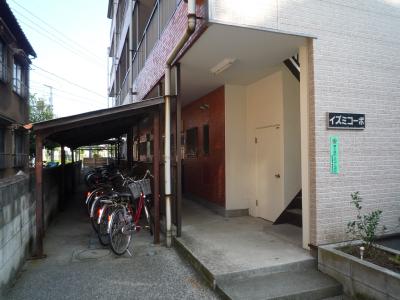 Other. Bicycle-parking space